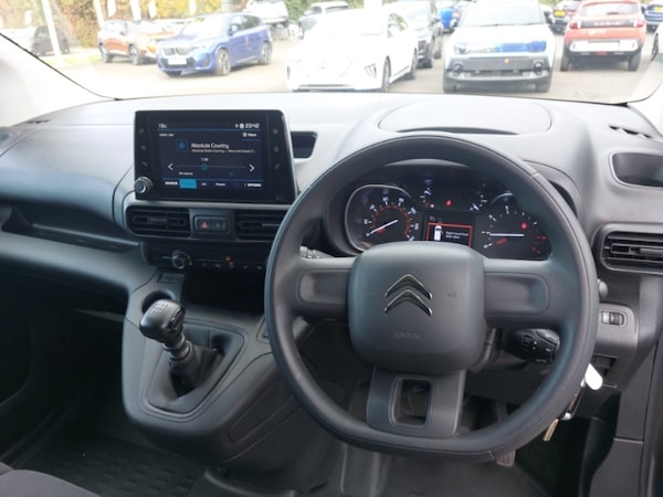 Used Citroen Berlingo 2024 for sale - 76254298: Photo 2