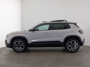 Used Jeep Avenger 2024 for sale - 79585681: Photo