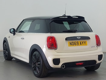 Used MINI Hatch 2019 for sale - 75599356: Photo