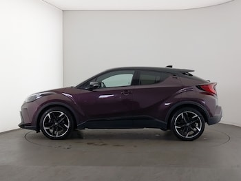 Used Toyota C-HR 2023 for sale - 78688357: Photo