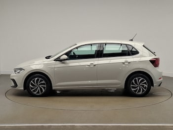 Used Volkswagen Polo 2024 for sale - 78994124: Photo