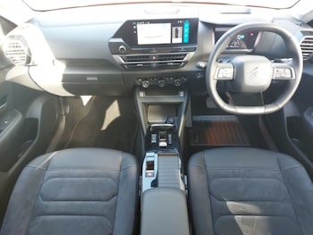 Used Citroen C4 2024 for sale - 75644782: Photo