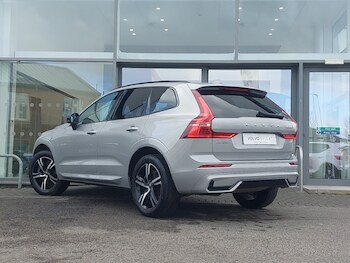 Used Volvo XC60 2022 for sale - 77690526: Photo
