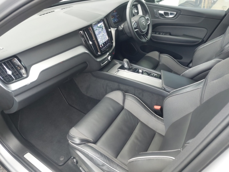 Used Volvo XC60 2022 for sale - 77690526: Photo 5