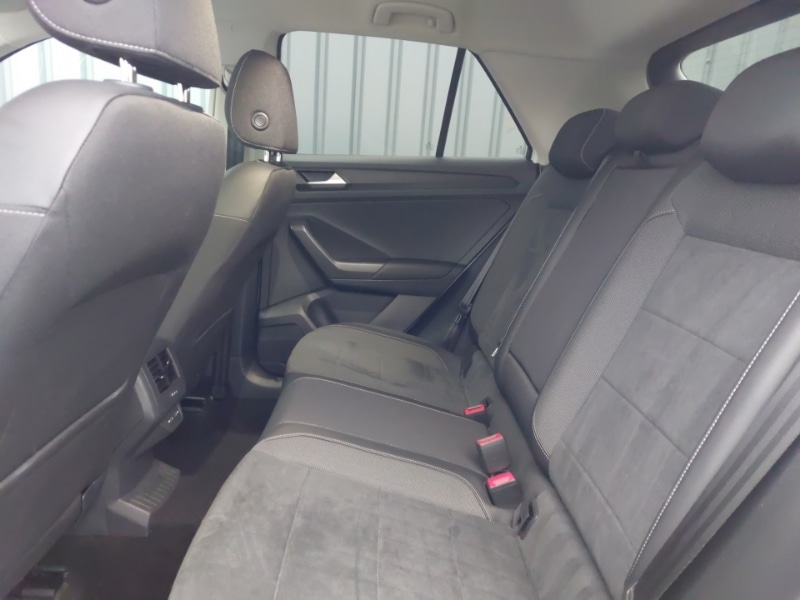 Used Volkswagen T-Roc 2023 for sale - 77467562: Photo 6