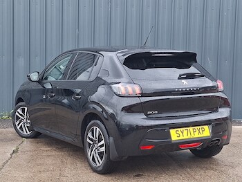 Used Peugeot 208 2021 for sale - 78572222: Photo