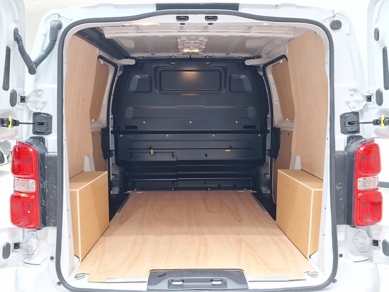 Used Vauxhall Vivaro 2024 for sale - 77209792: Photo 8