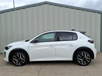 Used Peugeot 208 2025 for sale - 79641597: Photo