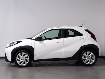 Used Toyota Aygo X 2023 for sale - 77304730: Photo