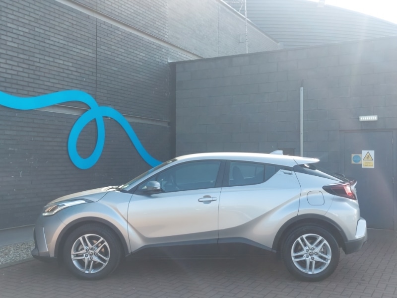 Used Toyota C-HR 2023 for sale - 77975329: Photo 4