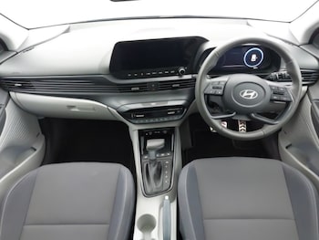 Used Hyundai BAYON 2024 for sale - 77476306: Photo