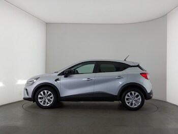 Used Renault Captur 2021 for sale - 75640232: Photo