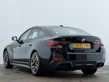 Used BMW i4 2022 for sale - 77257123: Photo