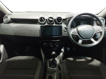 Used Dacia Duster 2023 for sale - 78214045: Photo