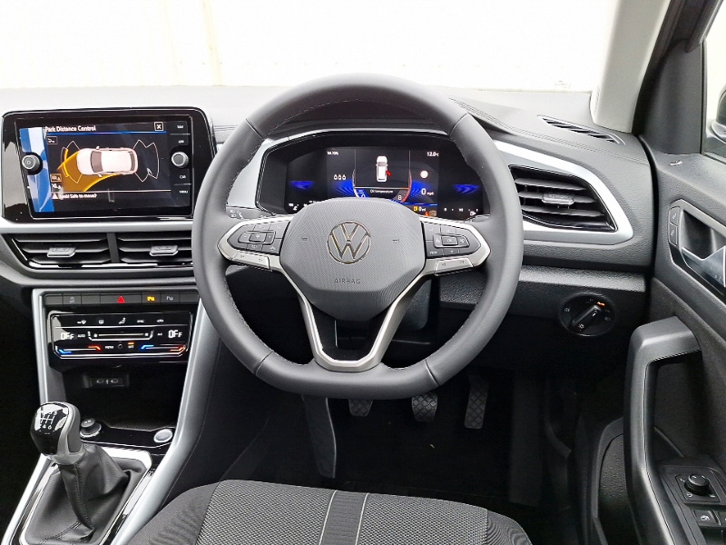 Used Volkswagen T-Roc 2025 for sale - 76947838: Photo 7