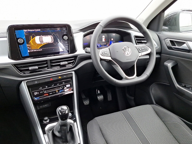 Used Volkswagen T-Roc 2025 for sale - 76947838: Photo 8