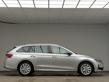 Used Skoda Octavia 2024 for sale - 77777910: Photo