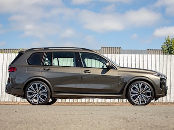 Used BMW X7 2024 for sale - 75795930: Photo
