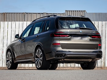 Used BMW X7 2024 for sale - 75795930: Photo