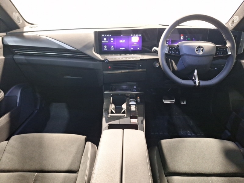 Used Vauxhall Astra 2025 for sale - 77955441: Photo 2