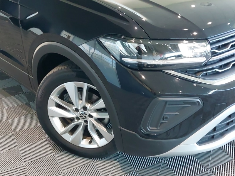 Used Volkswagen T-Cross 2025 for sale - 76532896: Photo 9