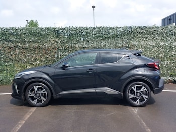 Used Toyota C-HR 2022 for sale - 75621773: Photo