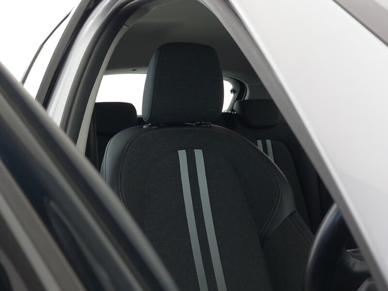 Used BMW 1 Series 2020 for sale - 77606550: Photo 12