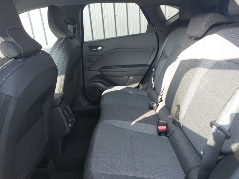 Used Renault Captur 2026 for sale - 78146522: Photo 6