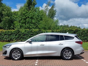 Used Ford Focus 2023 for sale - 78940583: Photo