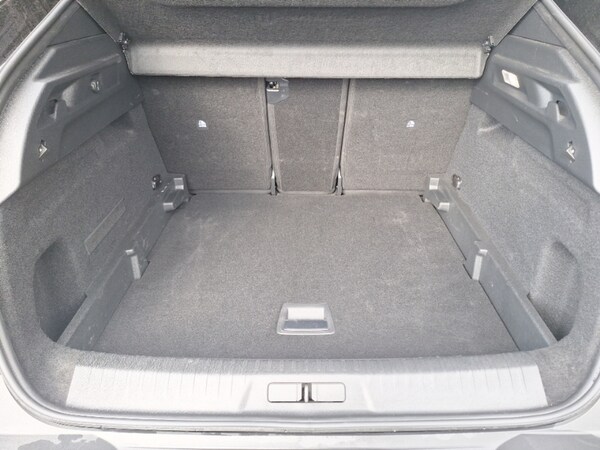 Used Peugeot 3008 2024 for sale - 76150011: Photo 8