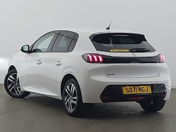 Used Peugeot 208 2021 for sale - 79555339: Photo