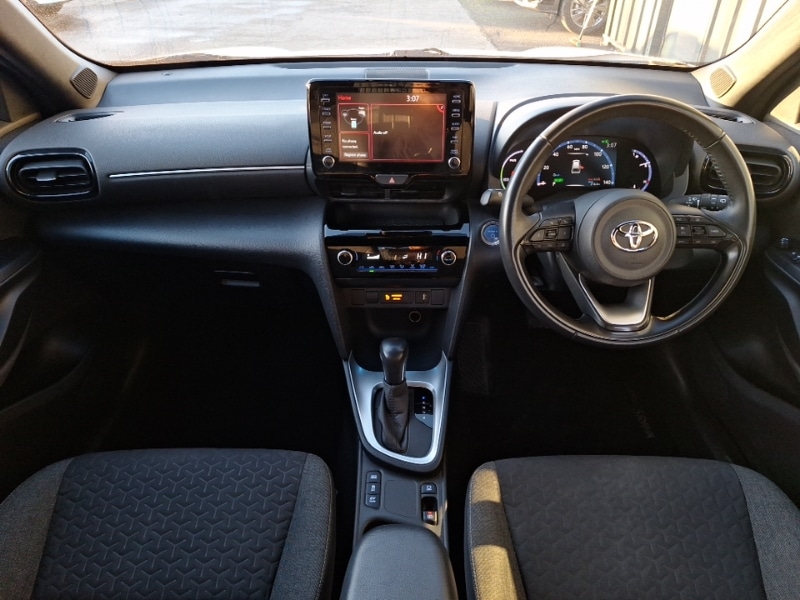 Used Toyota Yaris Cross 2022 for sale - 77913217: Photo 2