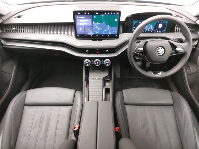 Used Skoda Superb 2024 for sale - 76447548: Photo 2