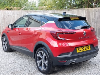 Used Renault Captur 2022 for sale - 76708694: Photo
