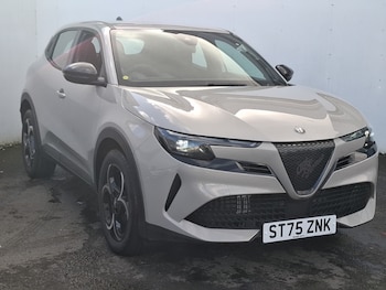 Used Alfa Romeo Junior 2025 for sale - 77786876: Photo