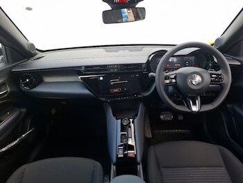 Used Alfa Romeo Junior 2025 for sale - 77786876: Photo