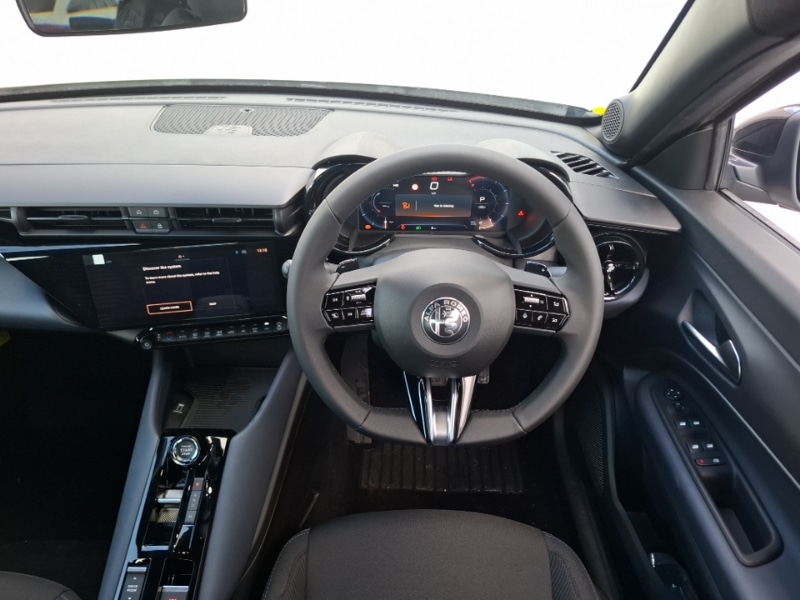 Used Alfa Romeo Junior 2025 for sale - 77786876: Photo 7