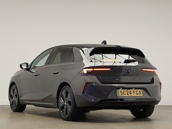 Used Vauxhall Astra 2024 for sale - 77482990: Photo