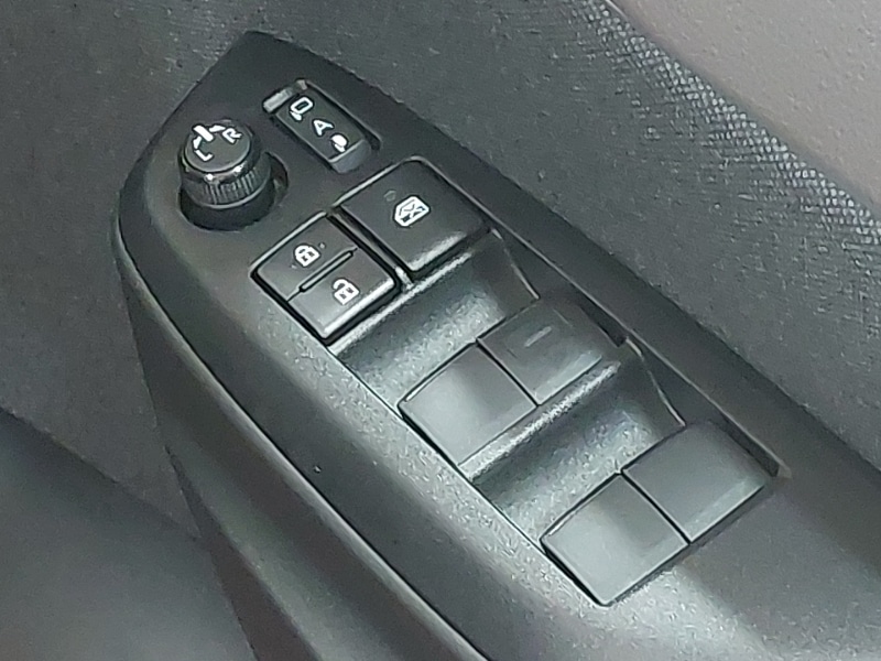 Used Toyota Yaris Cross 2022 for sale - 77039499: Photo 12