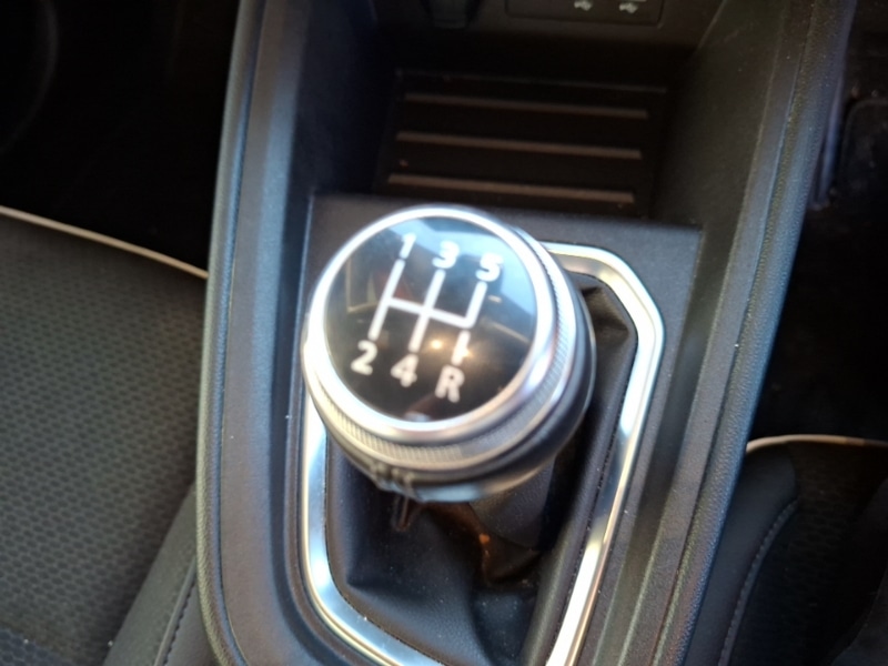 Used Renault Clio 2020 for sale - 77790902: Photo 12