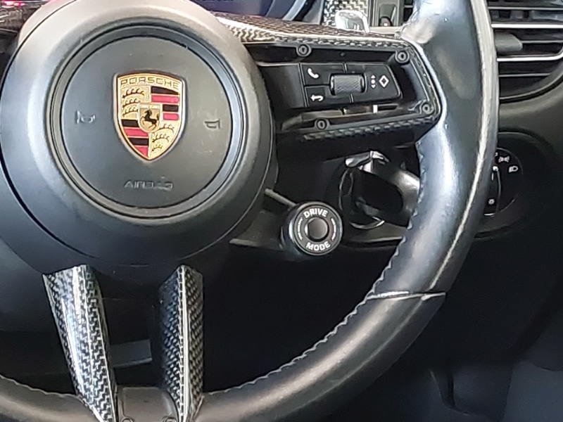 Used Porsche Macan 2023 for sale - 76451472: Photo 11