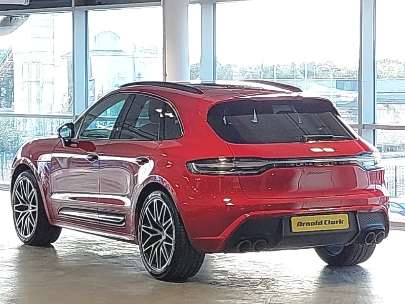 Used Porsche Macan 2023 for sale - 76451472: Photo 3