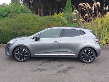 Used Renault Clio 2025 for sale - 75681748: Photo