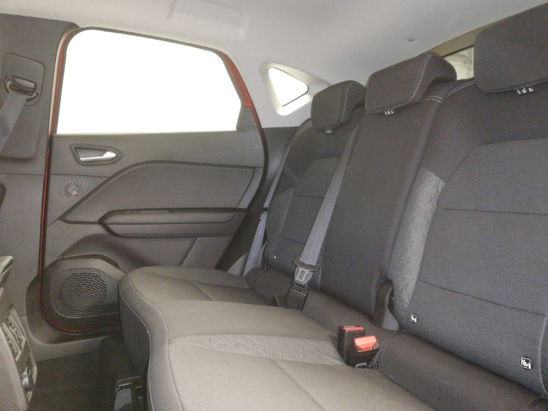 Used Renault Captur 2023 for sale - 77912480: Photo 6