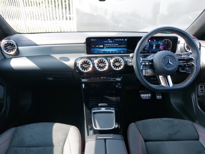 Used Mercedes-Benz CLA 2024 for sale - 76695604: Photo 2