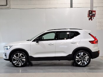 Used Volvo XC40 2024 for sale - 77657234: Photo