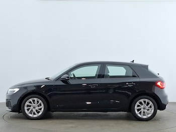 Used Audi A1 2024 for sale - 76492602: Photo