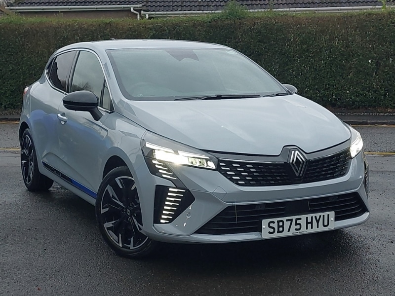 Used Renault Clio 2025 for sale - 76842494: Photo 1