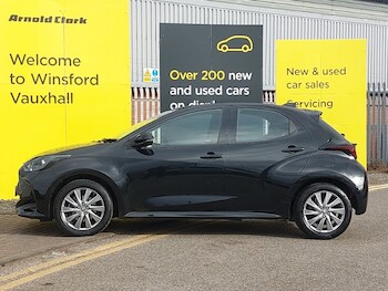 Used Toyota Yaris 2022 for sale - 76864789: Photo