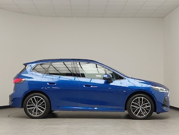 Used BMW 2 Series 2023 for sale - 75500467: Photo